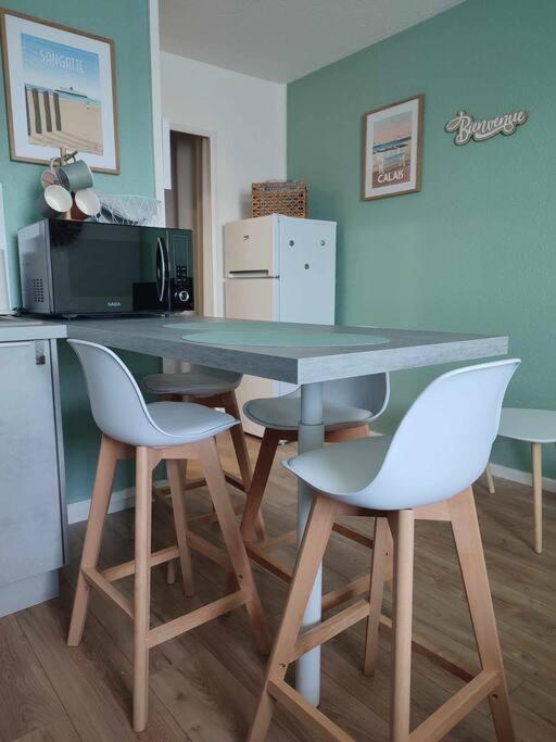 Studio Calais Front De Mer-Le Cocon Du Dragon-Classe 3 Etoiles Bagian luar foto